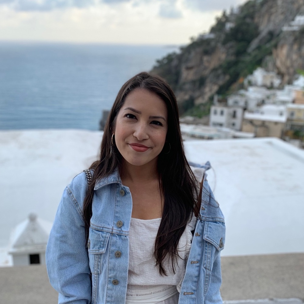 Meet your Posher, Liz